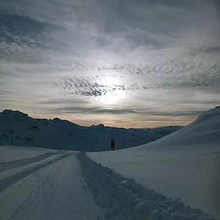 2 Personnes Et Balcon Plein Sud