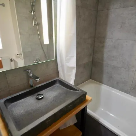 2 Personnes Et Balcon Plein Sud Val Thorens