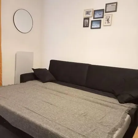 2 Personnes Et Balcon Plein Sud *