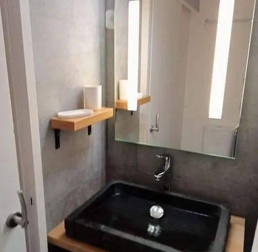 2 Personnes Et Balcon Plein Sud Apartamento